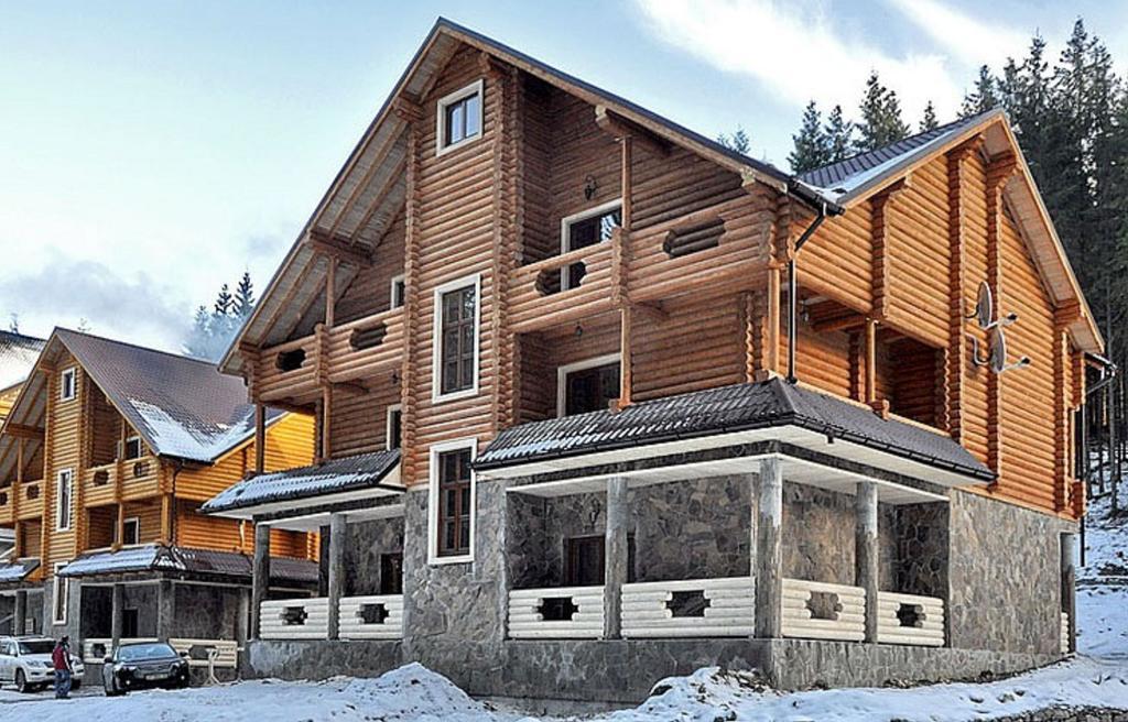Gans Hotel Bukovel Exteriör bild