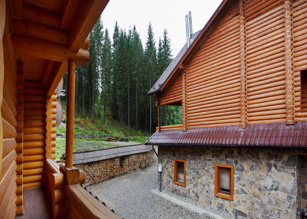 Gans Hotel Bukovel Exteriör bild